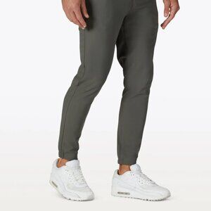 Cuts clothing AO jogger pants dark pine medium